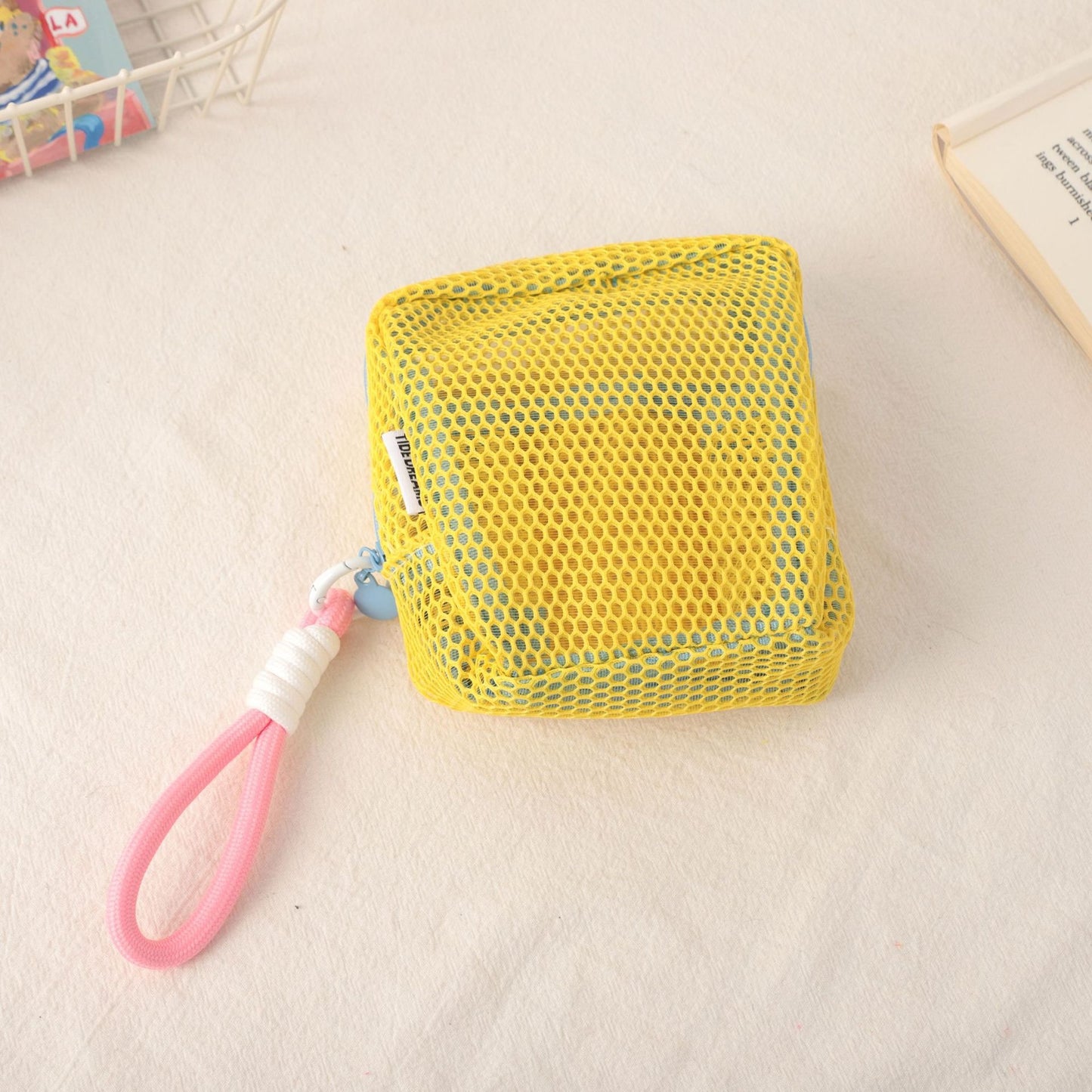 Praktische und Atmungsaktive Organizer-Tasche Brehn