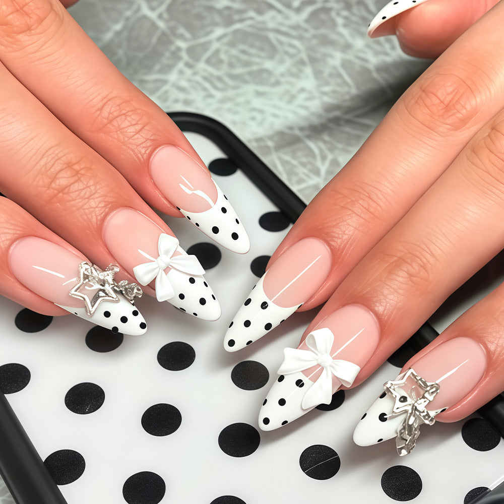 Elegante Stiletto Press-On Nagelkunst Tipps Brehn