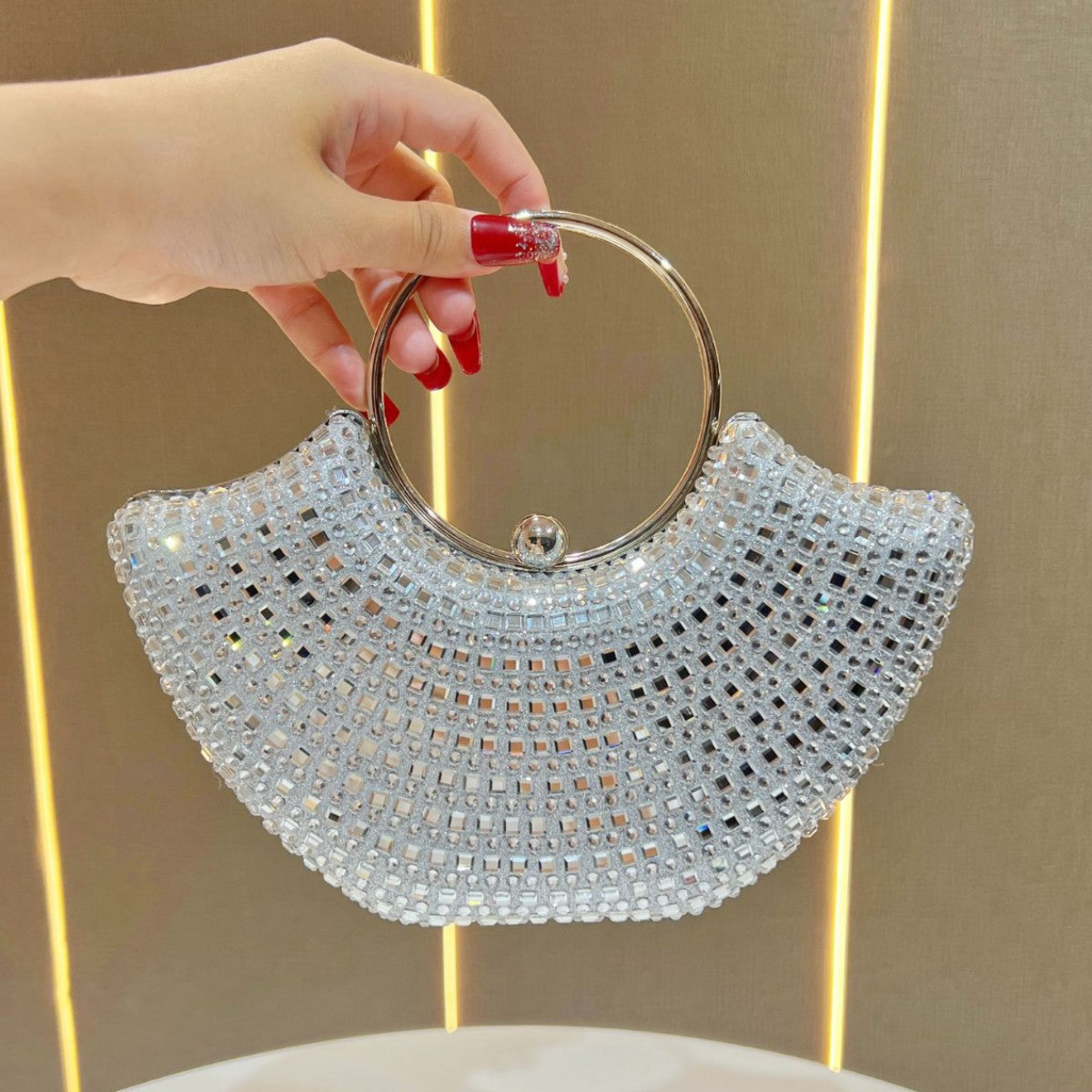 Handgefertigte Perlen-Abend-Clutch