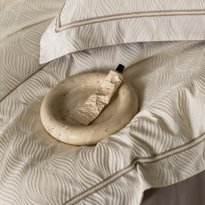 Wellenstrukturierte Jacquard Bettwäsche Set mit Paspelbesatz