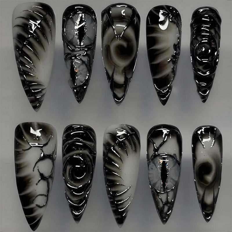 Kunstnagelset mit modernem Spiralmuster und glänzenden Akzenten Brehn