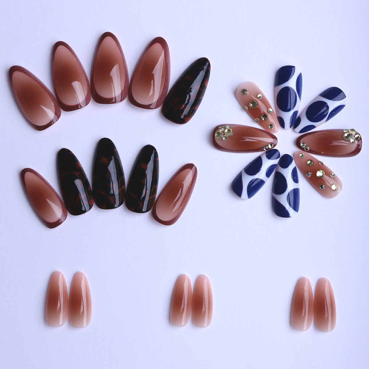 Künstliche Stiletto Fingernägel mit Extravagantem Design Brehn