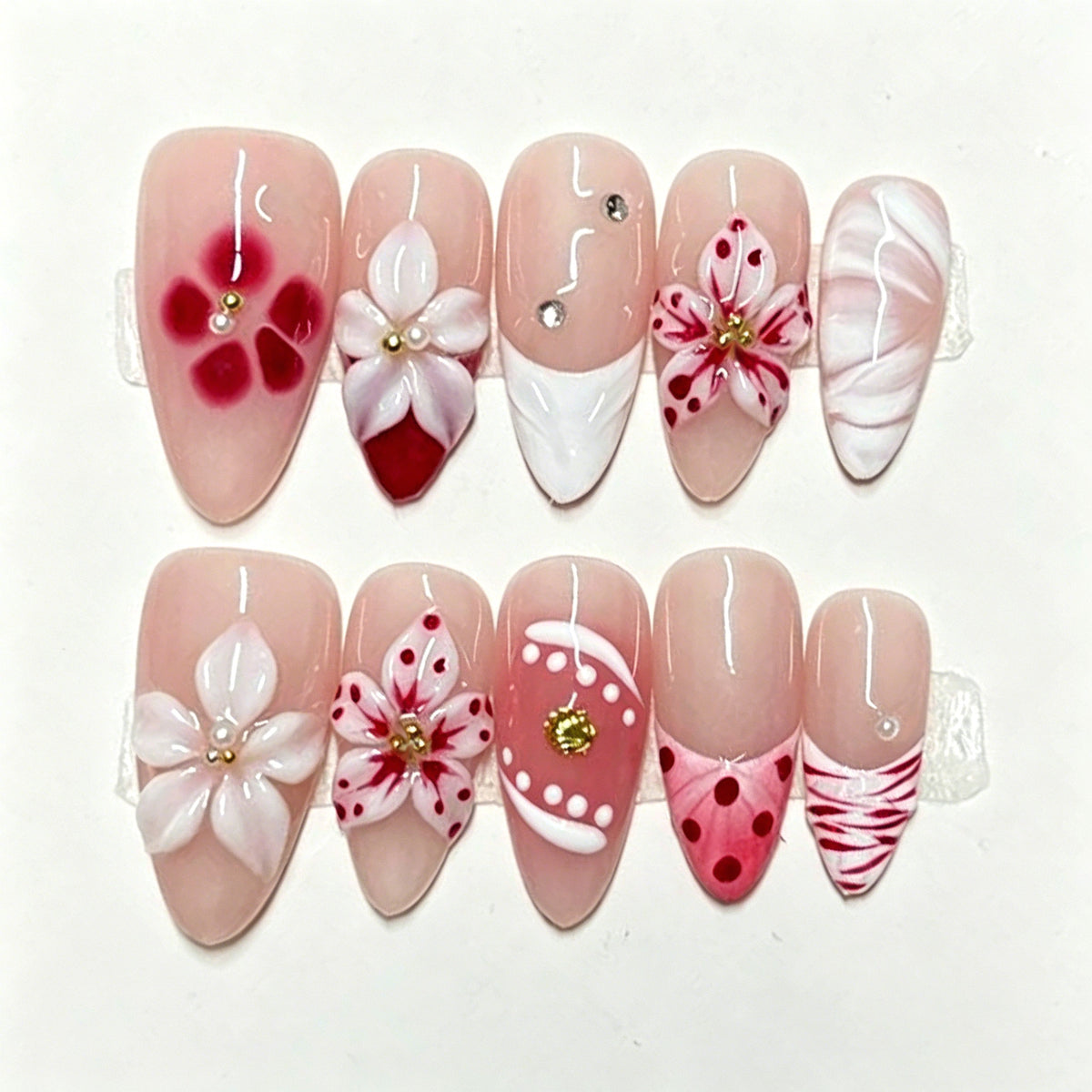 Handgemalte florale Press-On Nagelkunst Set