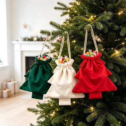 Weihnachtsgeschenktasche im Baumdesign