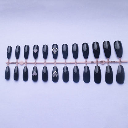 Dekorative Acryl-Nagelkunst