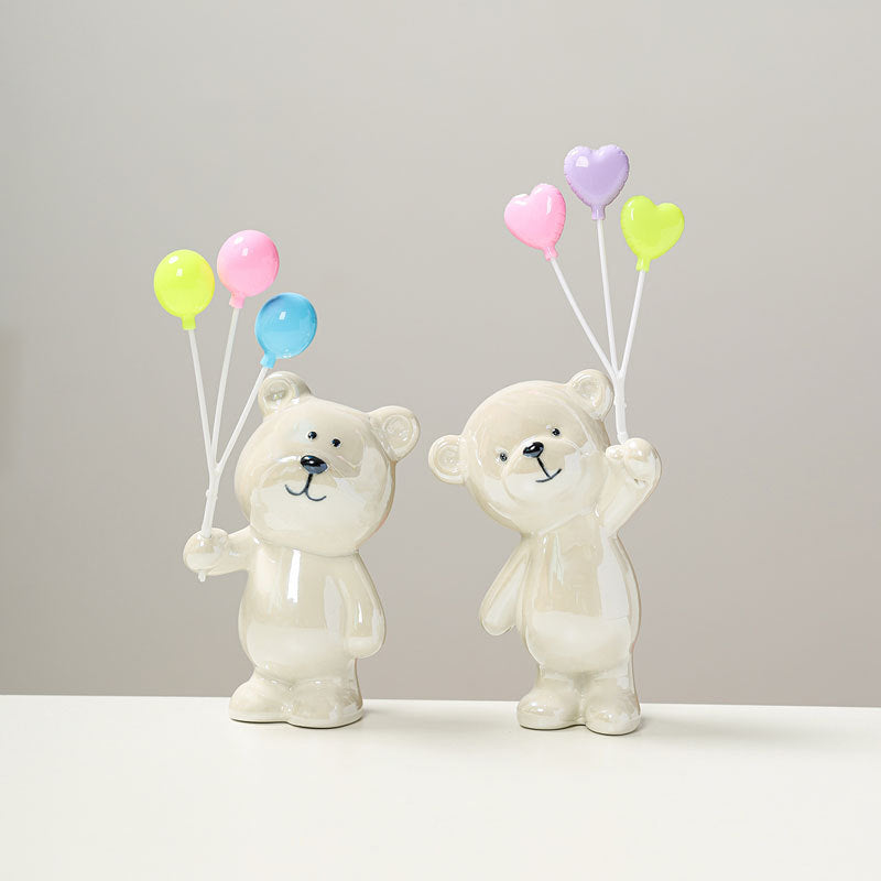 Süße Keramikbärenfigur mit Luftballons Brehn