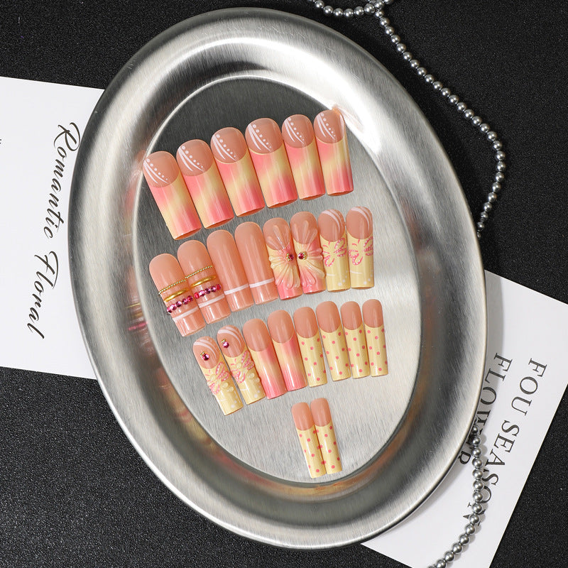Kreatives Press-On Nagelset Brehn