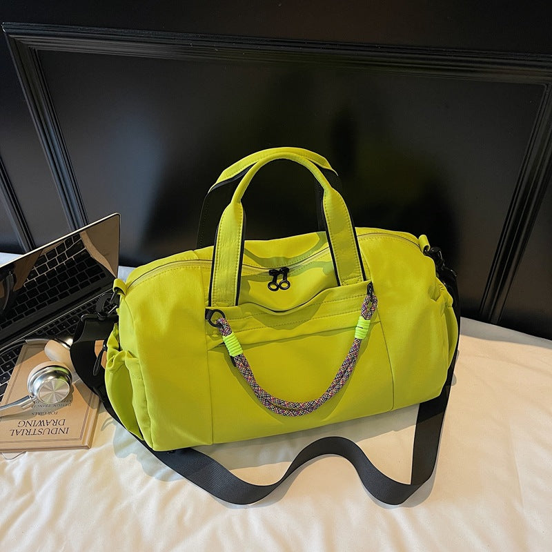 Vielseitige Reisetasche mit mehreren Taschen Brehn