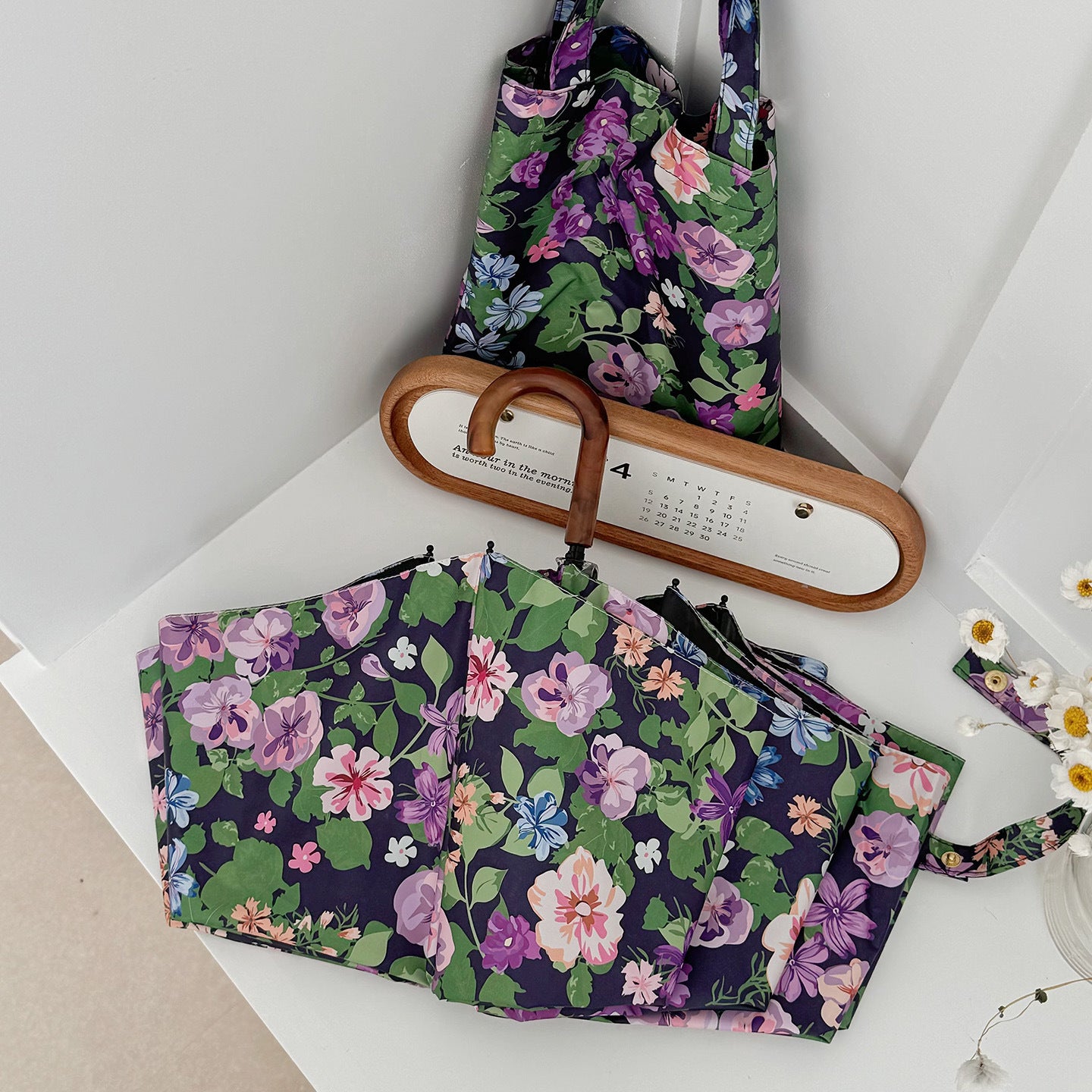 Damen Multifunktionale Umhängetasche mit floralem Design Brehn