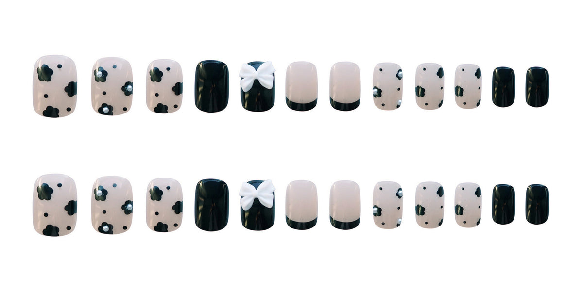 Dekorativer Schleifenakzent Acrylnagel-Set