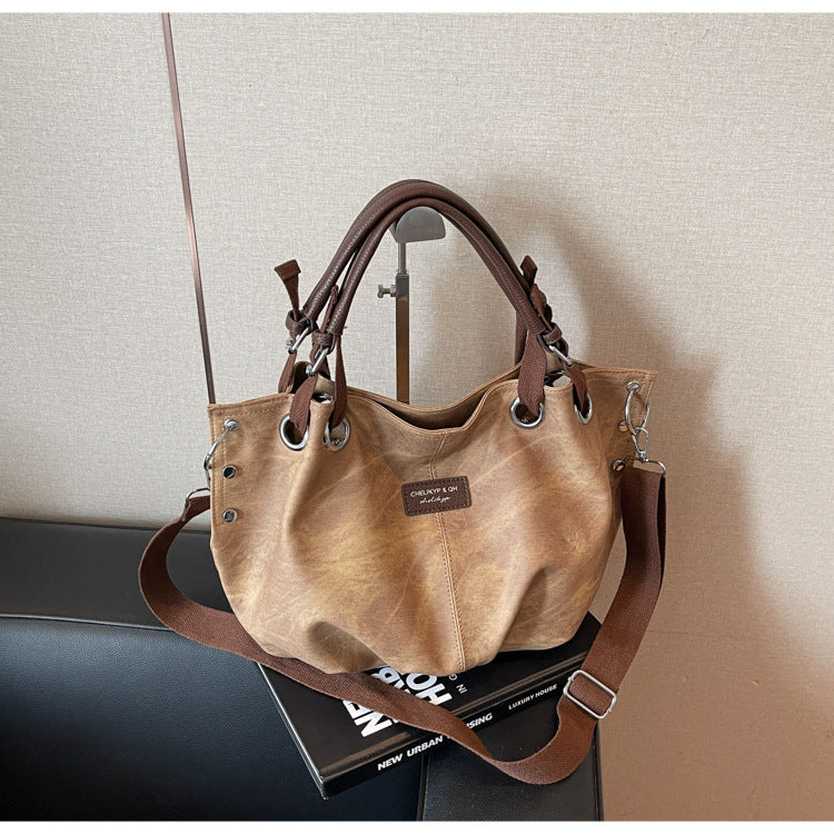 Alltagshandtasche Mit Innovativem Tragesystem Brehn