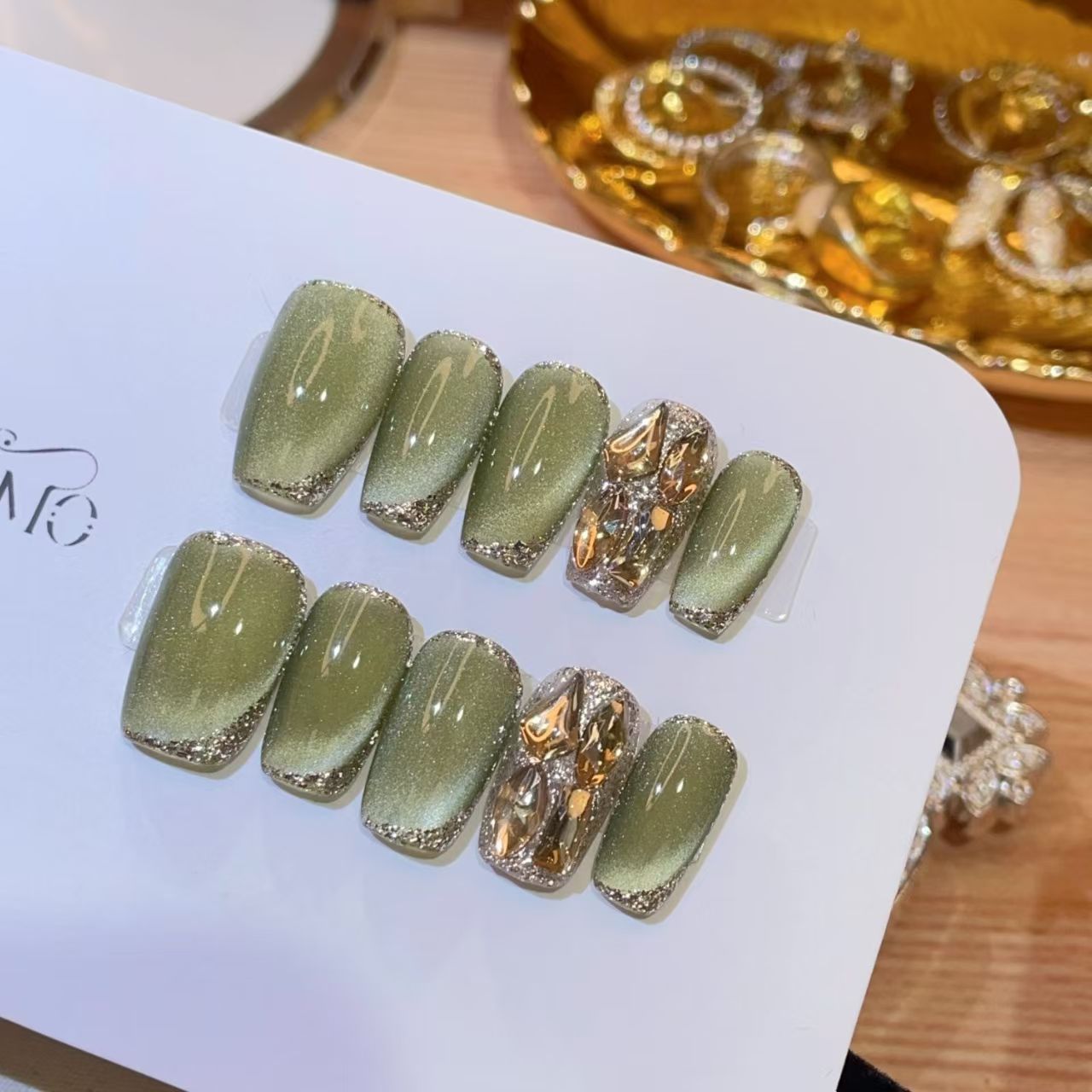 Glamouröser Luxuriöser Press-On Nagelset Brehn
