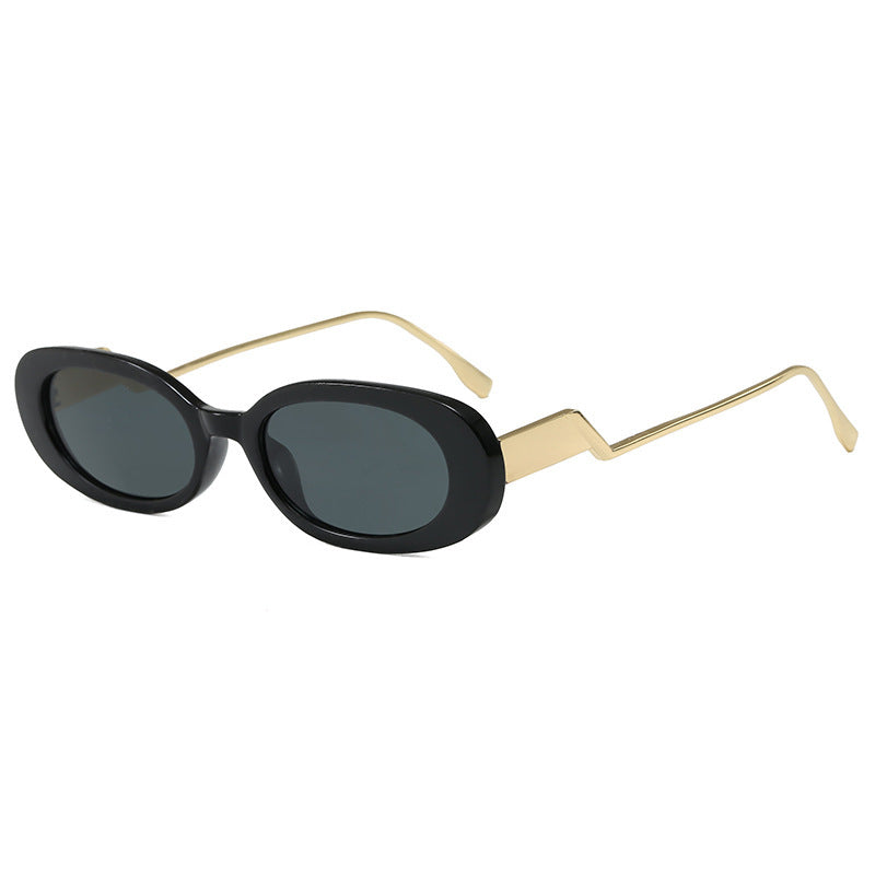 Damen retro-inspirierte Sonnenbrille mit zeitgemäßem Design und markantem Rahmen Brehn