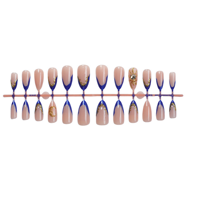 Premium Dekorativer Press-On Nagel Satz mit Gold und Blau Akzent Designs Brehn