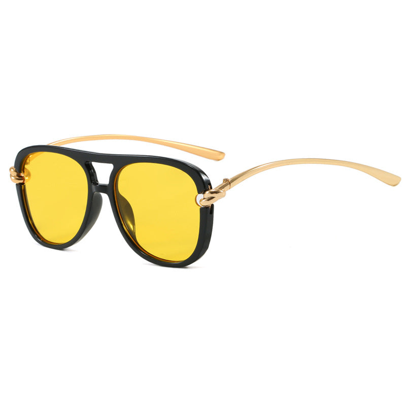 Damen sportliche Sonnenbrille mit breitem Kunststoffrahmen und UV-Schutz Brehn