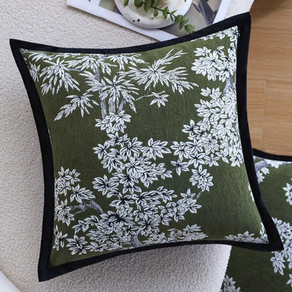 Quadratischer Zierkissenbezug mit besticktem Blumen-Jacquard und feiner Kedernaht Brehn