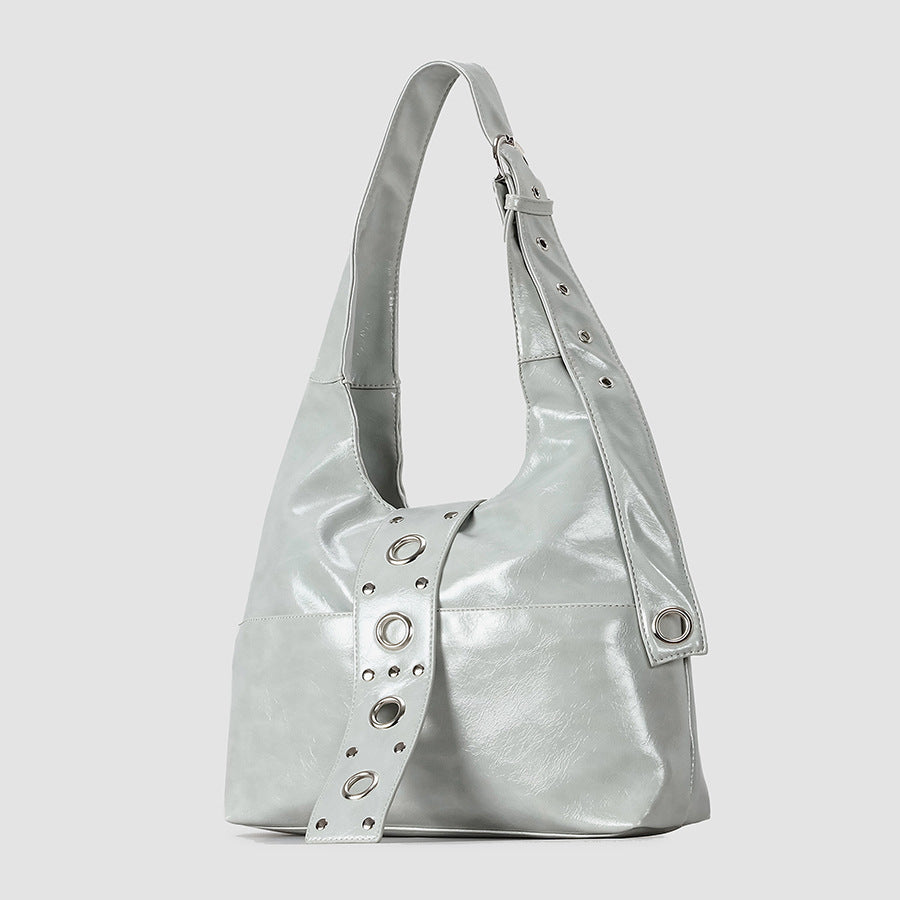 Elegante Lackleder Hobo Tasche