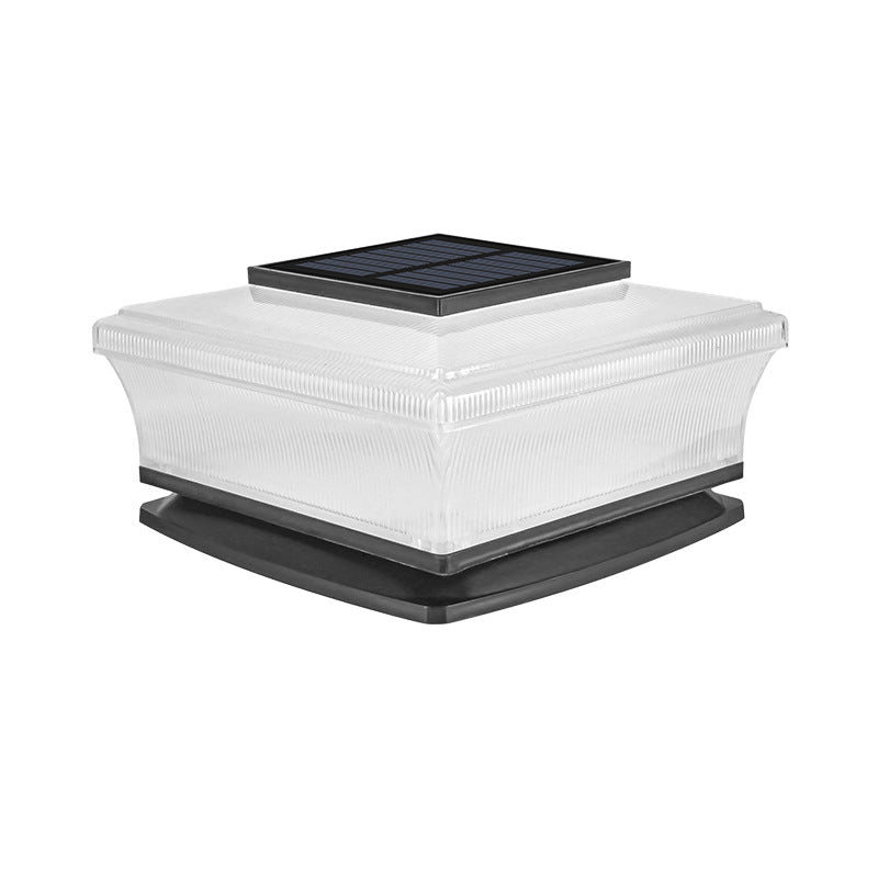 Niedrigprofil-Solarbetriebene quadratische Deck- und Zaunpfostenkappenleuchte mit mattiertem Diffusor und integriertem Solarpanel Brehn