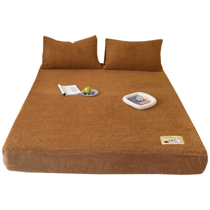 Gesteppte Sherpa-Fleece Spannbettlaken- und Kissenbezug-Set mit rutschfester Ummantelung