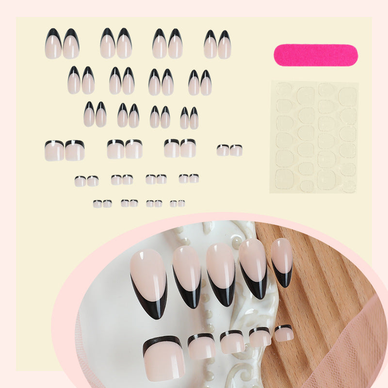 Stylisches Press-On Nagelkunst-Set mit elegantem Design Brehn