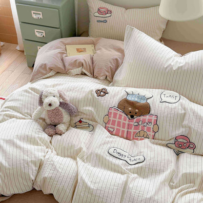 Bestickte Baumwoll-Bettdeckenbezug-Sets mit niedlichem Bären-Patchwork