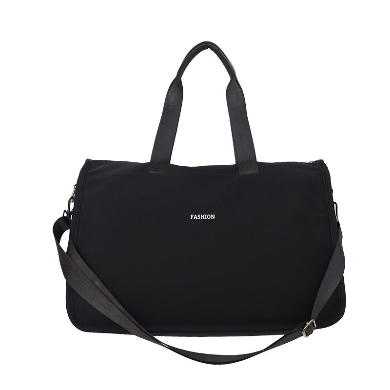 Sportliche Reisetasche mit Ergonomischen Tragegriffen und Vielseitigen Fächern Brehn