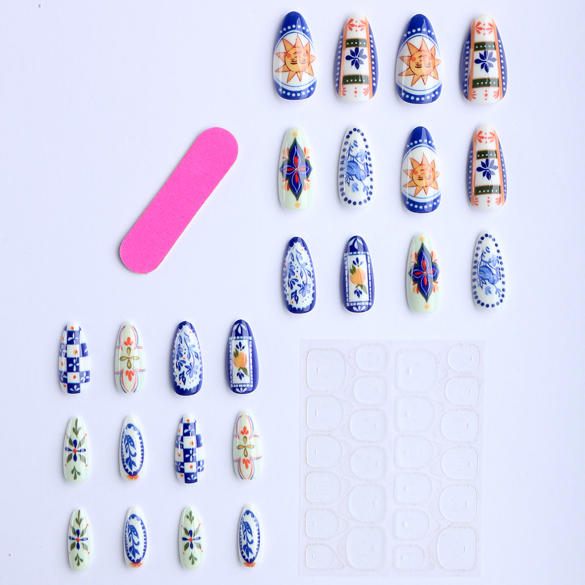 Künstliche Fingernägel mit Handgefertigtem Floralen Design Brehn