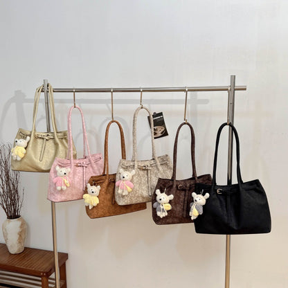 Elegante Handtasche mit floralem Muster