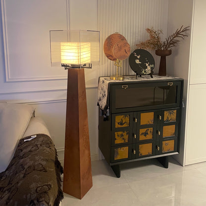 Geometrische moderne Stehlampe