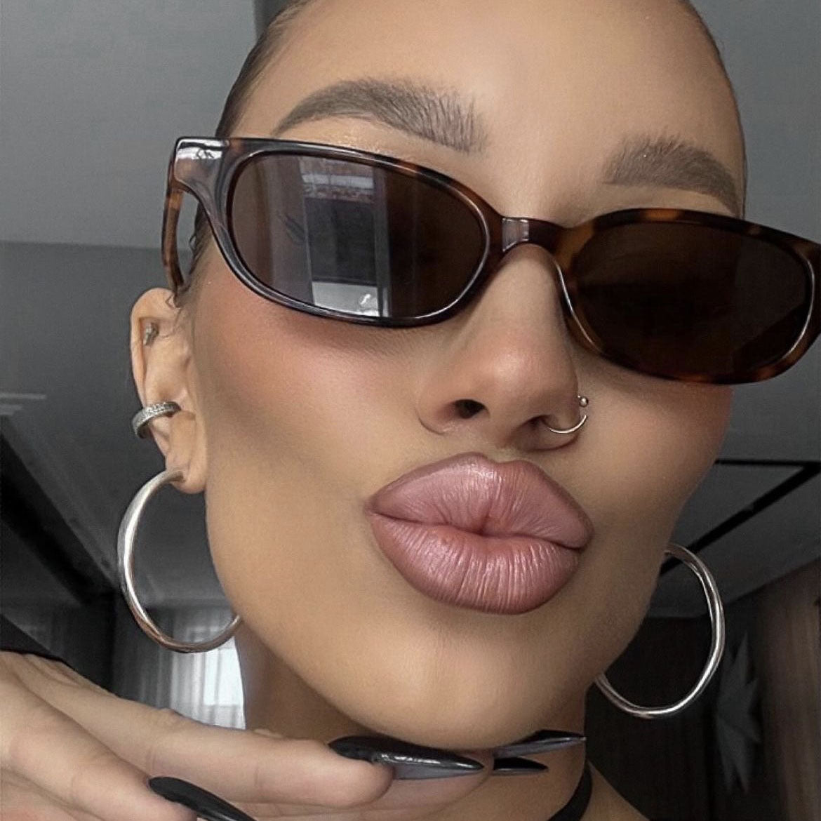 Damen modische Cat-Eye Sonnenbrille mit UV-Schutz und leichtem Rahmen Brehn