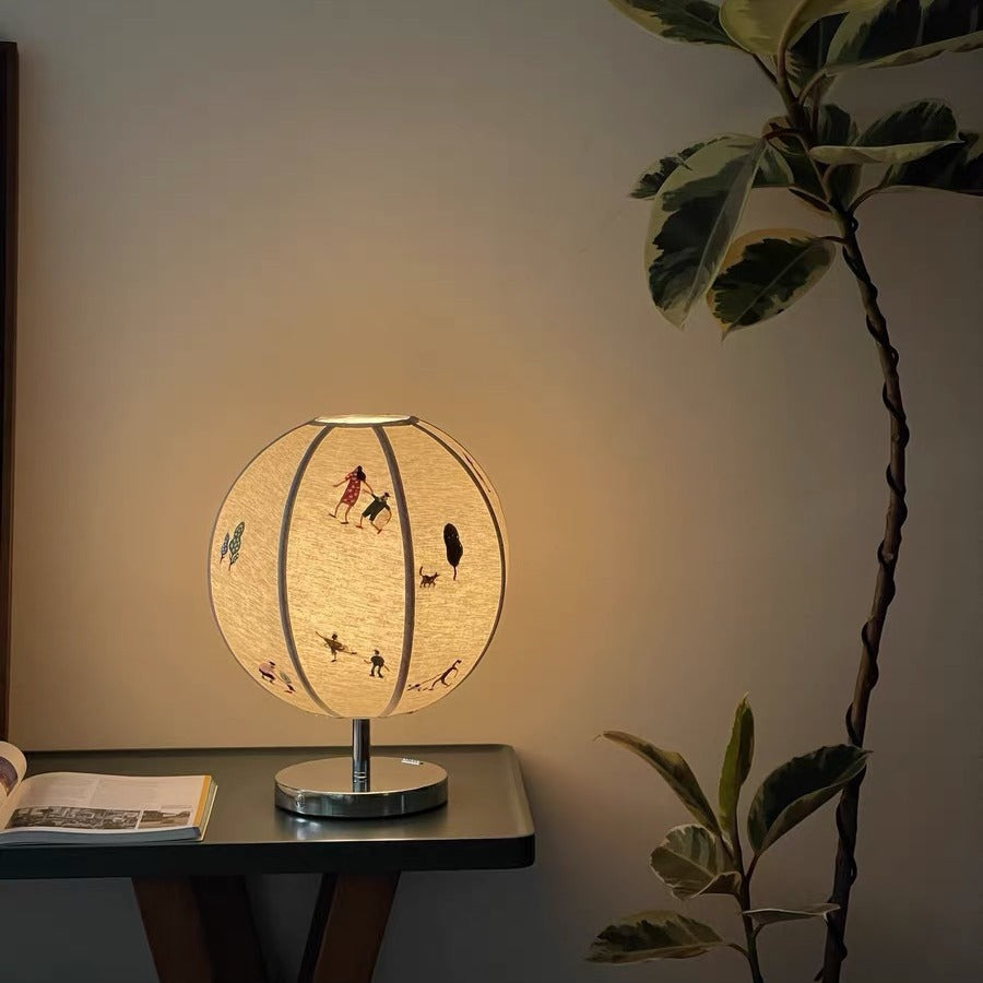 Dekorative Tischlampe für Frauen