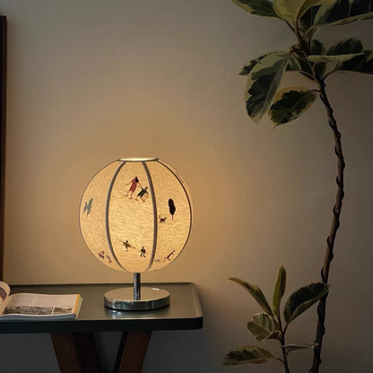 Dekorative Tischlampe für Frauen
