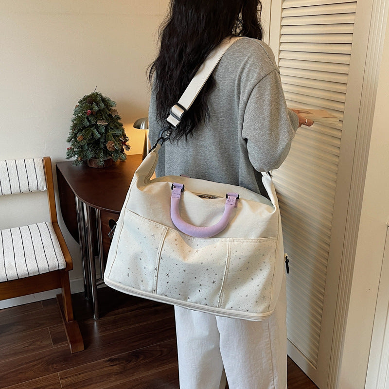 Elegante Sporttasche mit Funkelndem Sternenmuster Brehn