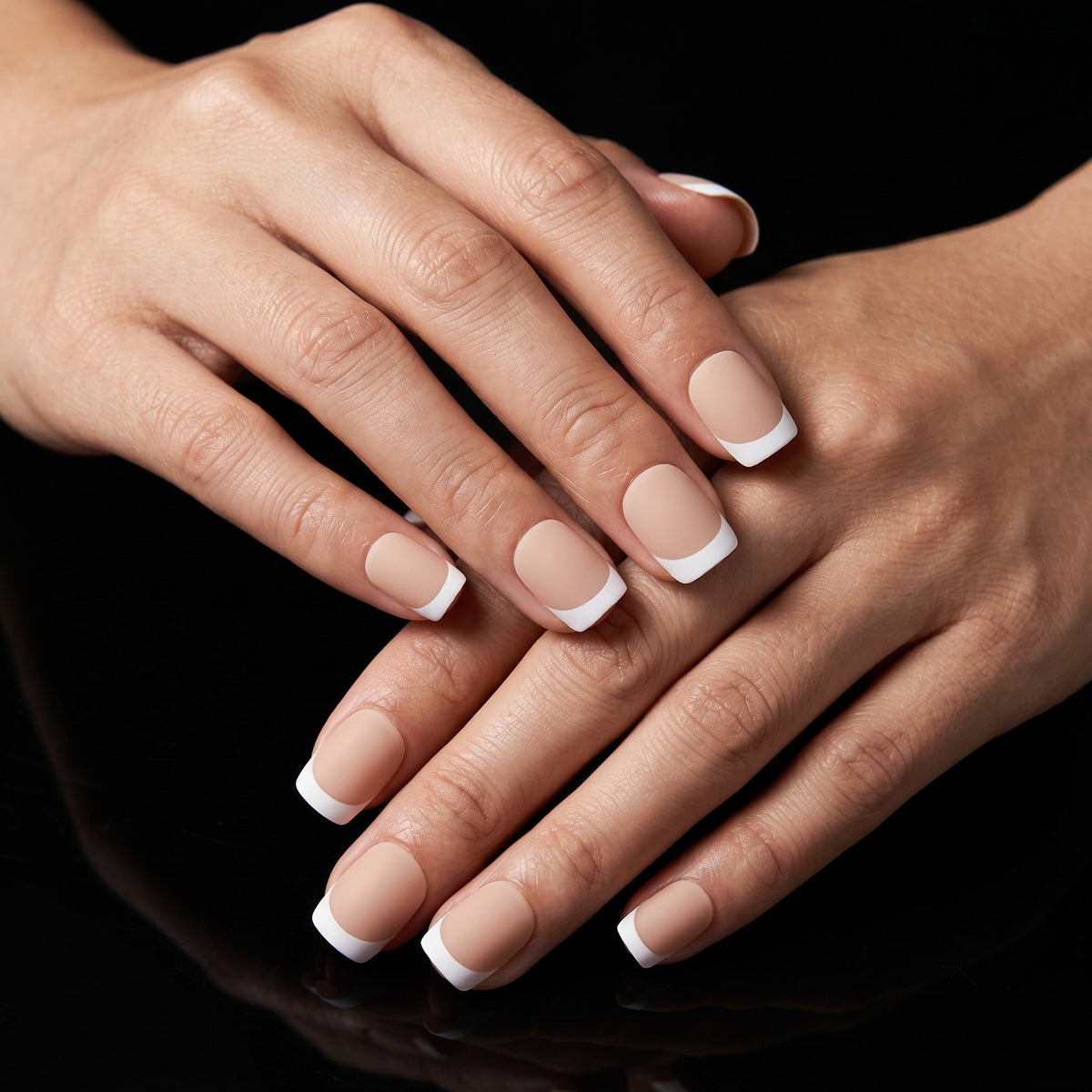 Französisches Tipp-Nageldesign Brehn