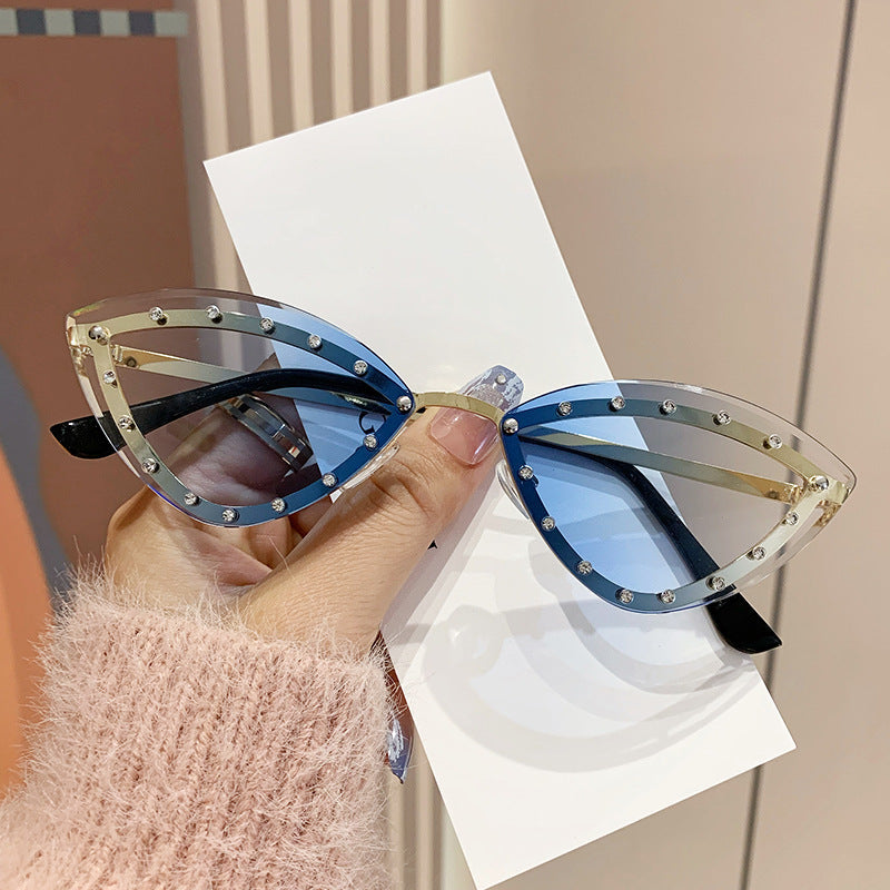 Damen Cat-Eye Sonnenbrille mit funkelnden Kristallakzenten Brehn