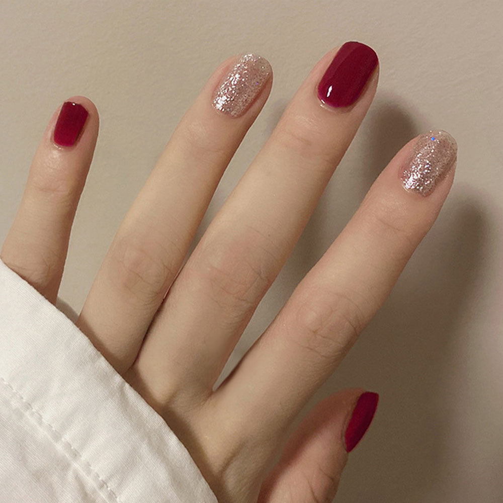 Elegante Nagelpflege Brehn