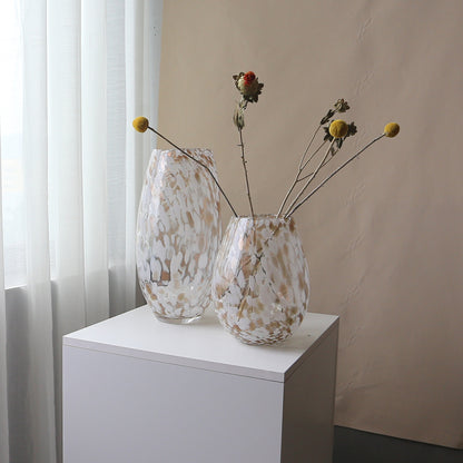 Mouthblown gesprenkeltes Kunstglas-Vasenpaar mit skulpturalen hohen und kurzen Silhouetten Brehn