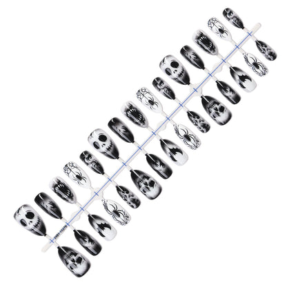 Kreatives Kunstnagelset mit gruseligen Motiven Brehn
