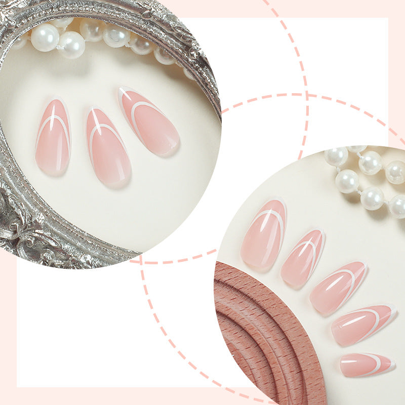 Designer Press-On-Nagelset mit eleganten geometrischen Mustern Brehn