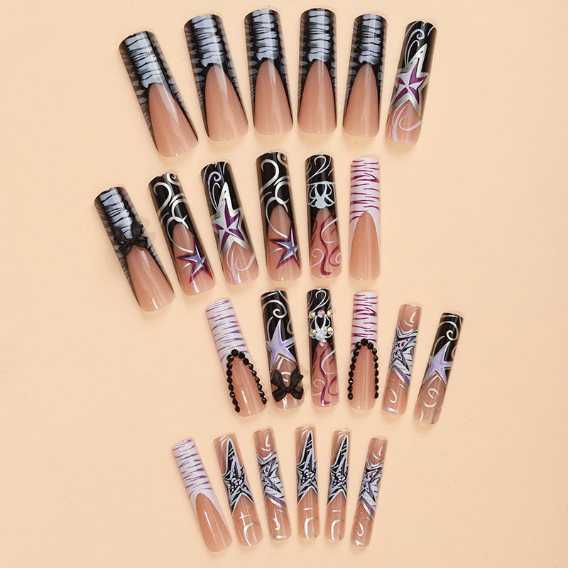 Künstlerisches thematisches Nagelspitzen-Set Brehn