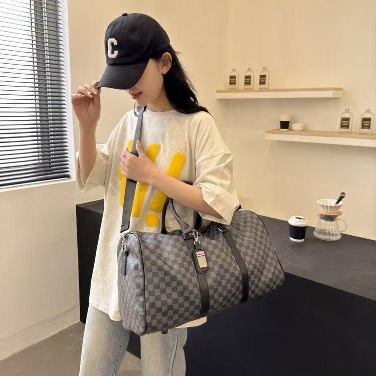 Elegante Reisetasche aus hochwertigem Kunstleder Brehn