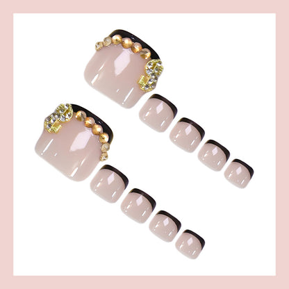 Fußnagelkunstset mit eleganten Verzierungen Brehn