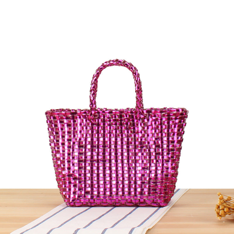 Handtasche Aus Geflochtenem Naturmaterial mit Eleganten Akzenten Brehn