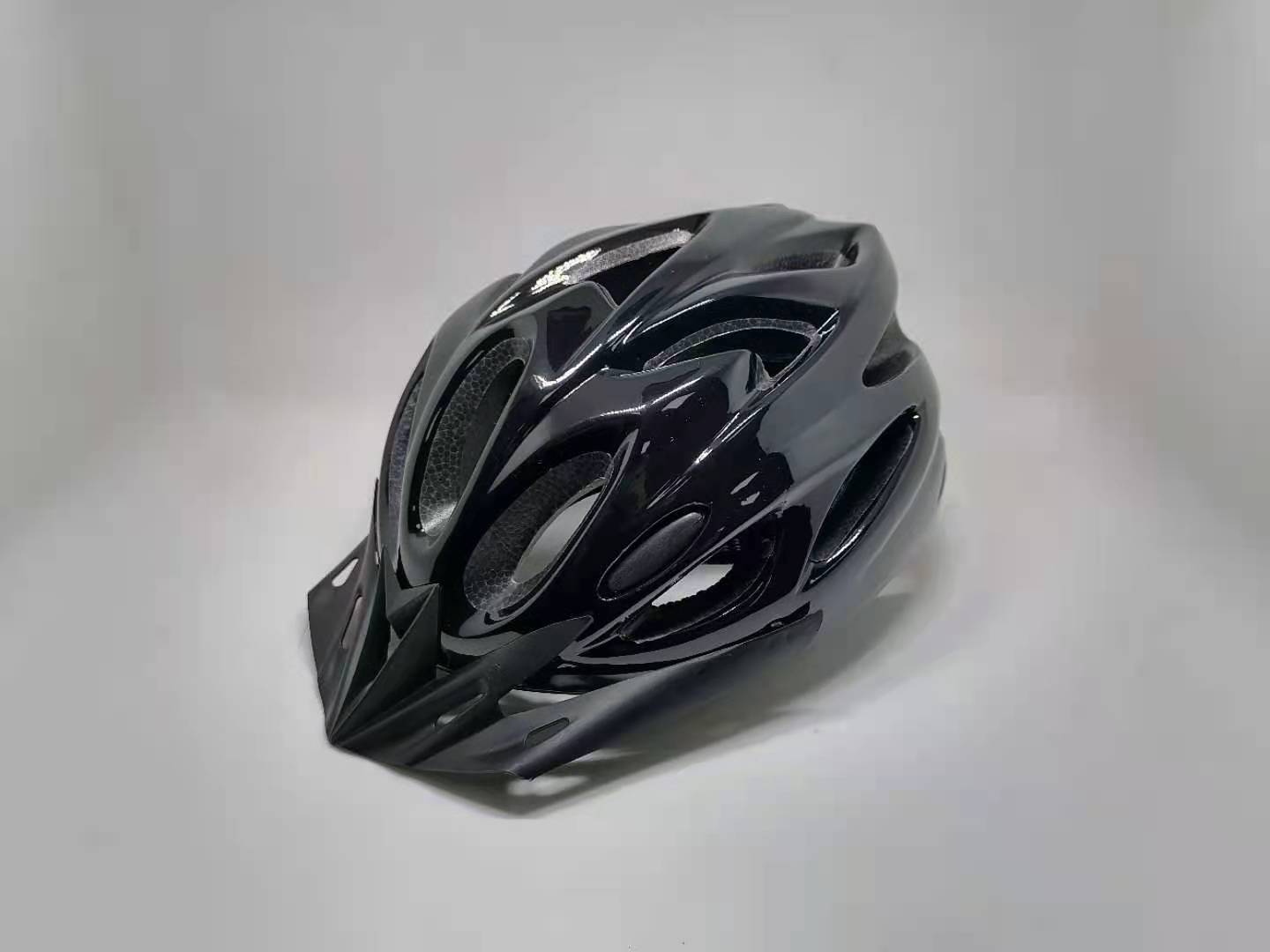 Hochsichtbarer Fahrrad-Sicherheitshelm Brehn