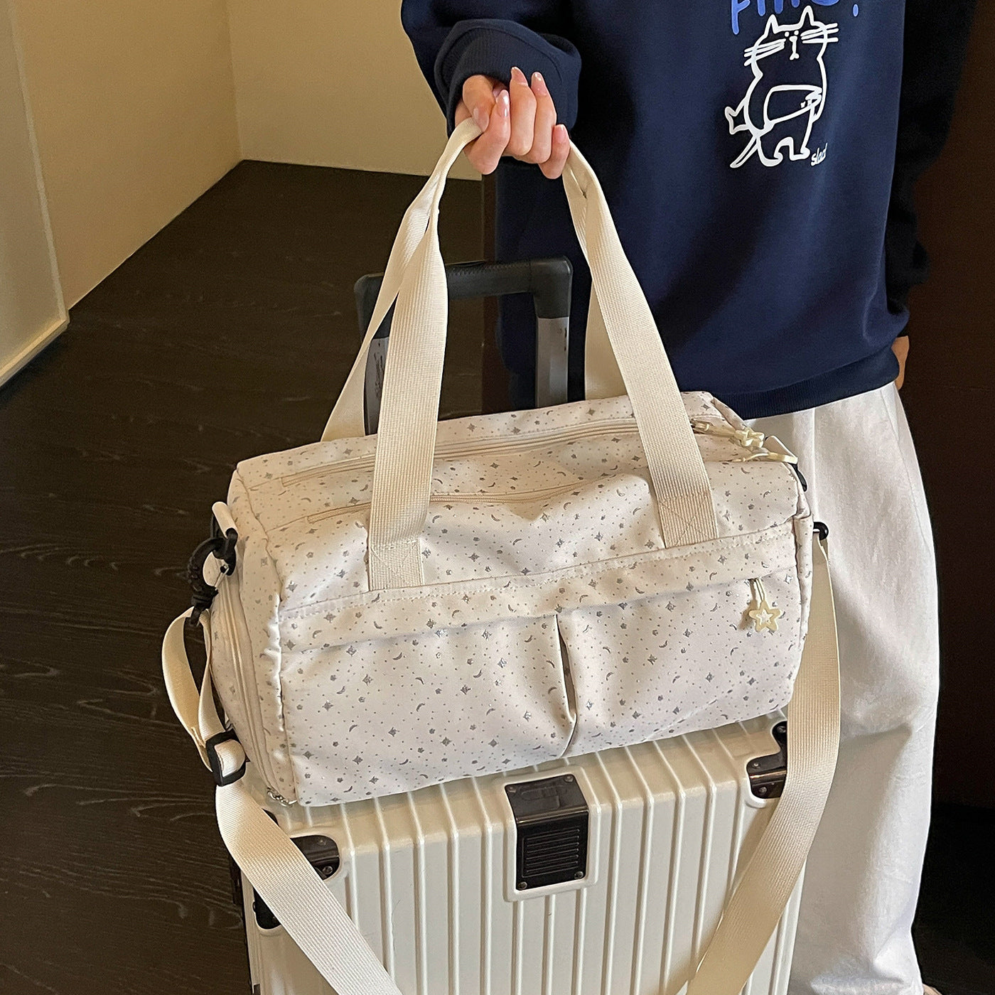 Stylische vielseitige Reisetasche