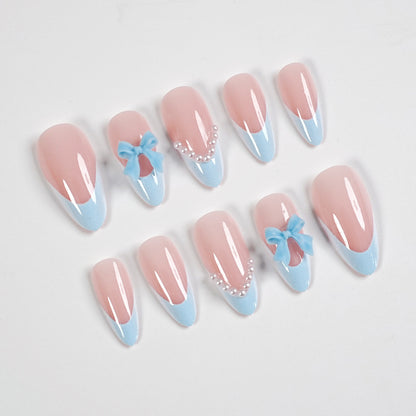 Verbessertes Press-On Nagelkunstset