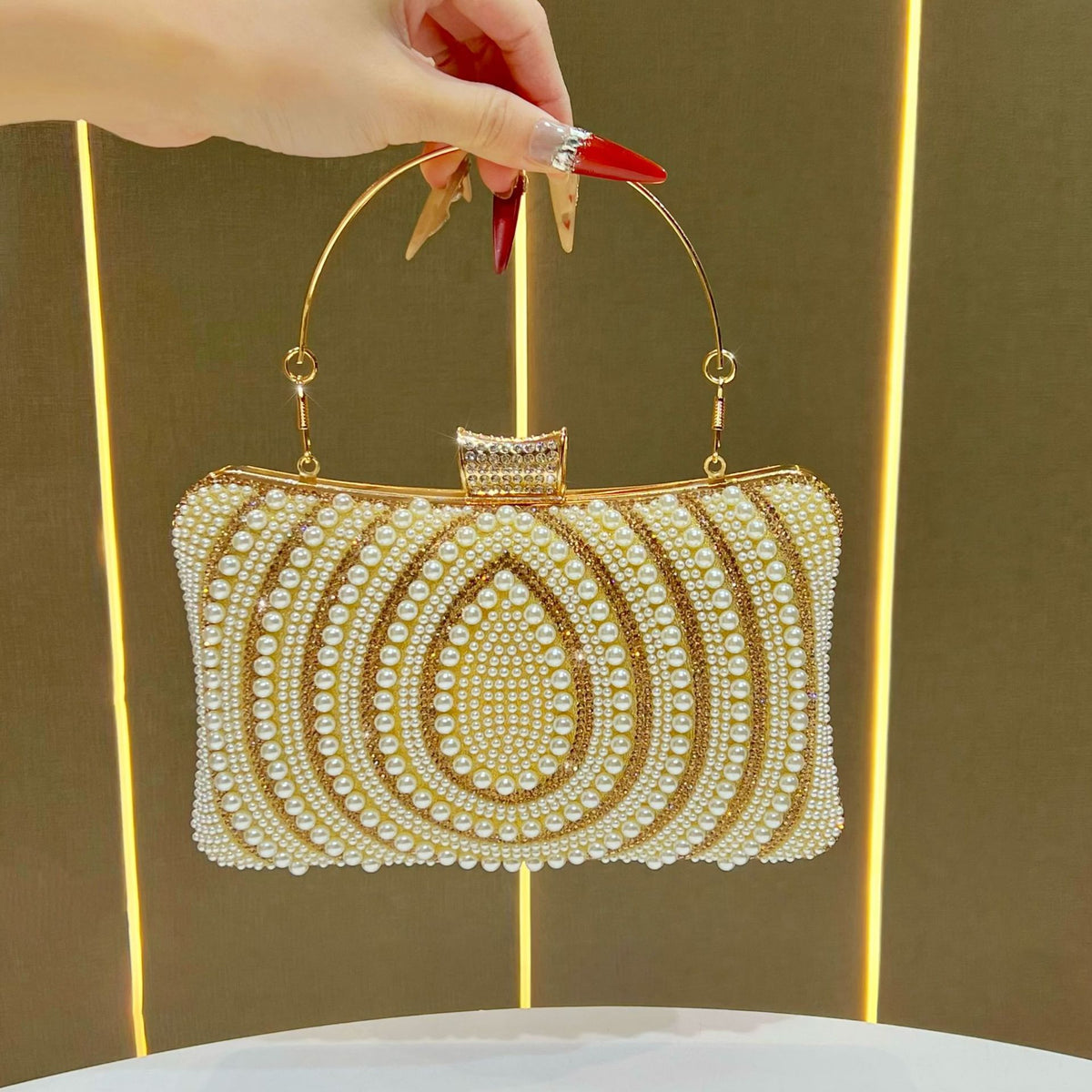 Glamouröse Perlenbestickte Abendhandtasche