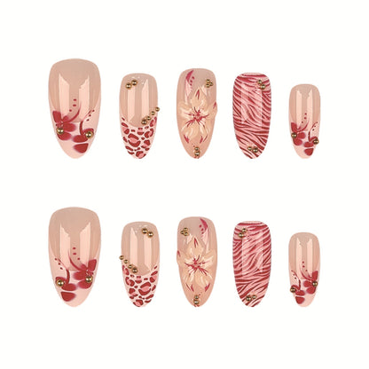 Künstlerisches Floral-Nageldesign Press-On-Set