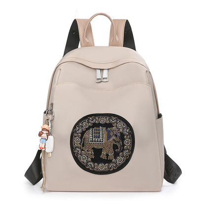 Modischer bestickter Rucksack