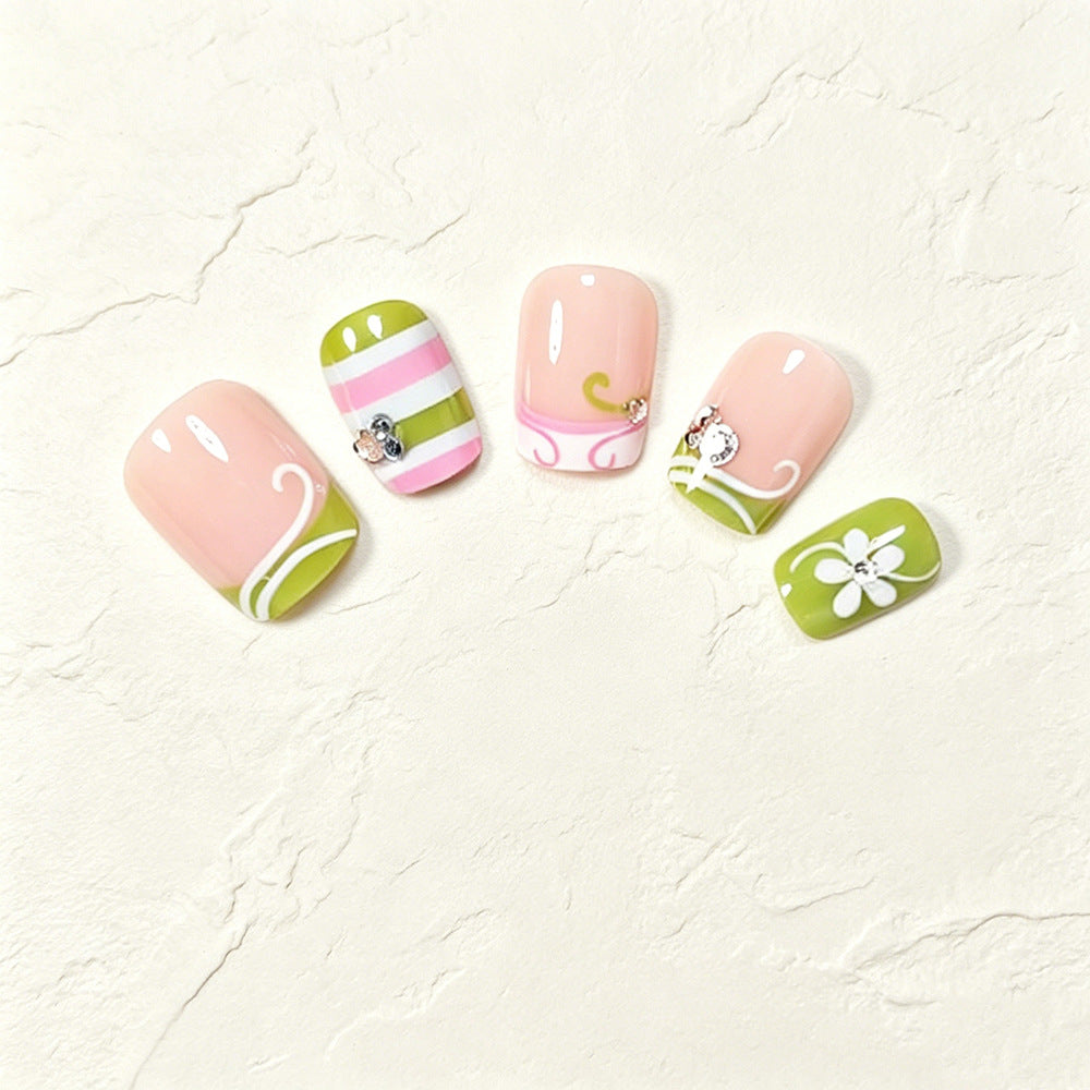Dekorative Press-On Nagelkunst Tipps Brehn